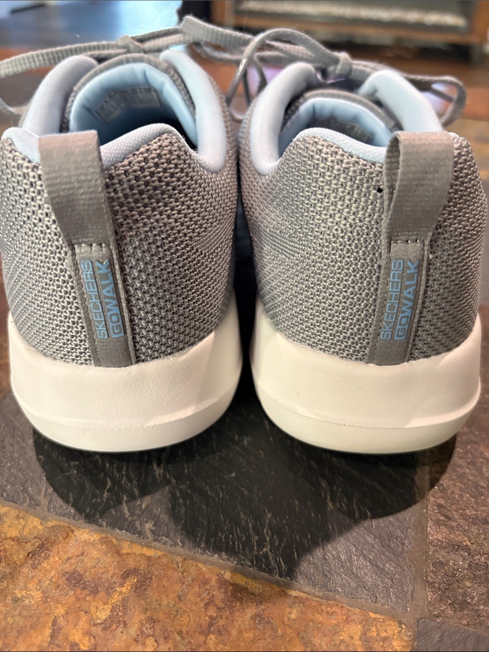 Skechers Go walk Goga mat Gray Knit Athletic Lace-Up Sneakers size 9. EUC - Picture 4 of 6